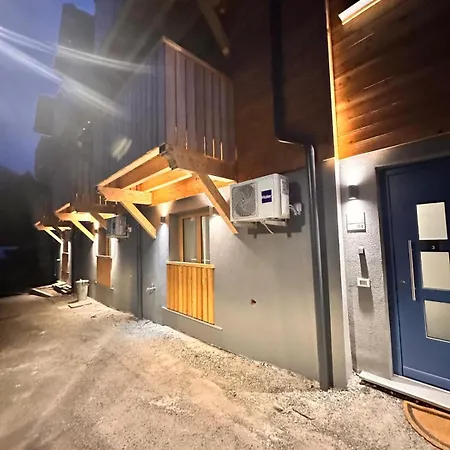 Lussari Style Апартаменты